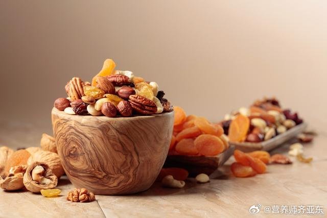 睡前饿了可以吃哪些食物大解析