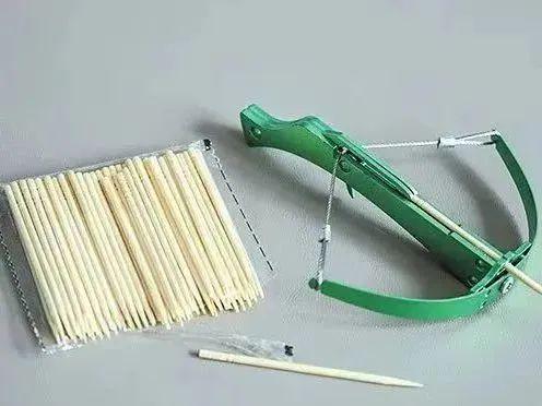 挤痘痘玩具内含针头，安全与娱乐的边界探究