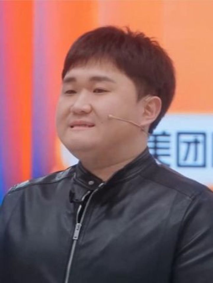 张百乔力挺黄晓明，必须胖回来！
