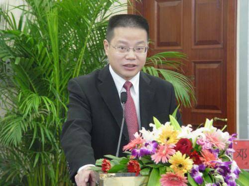 董袭莹规培后学术生涯如火箭般蹿升