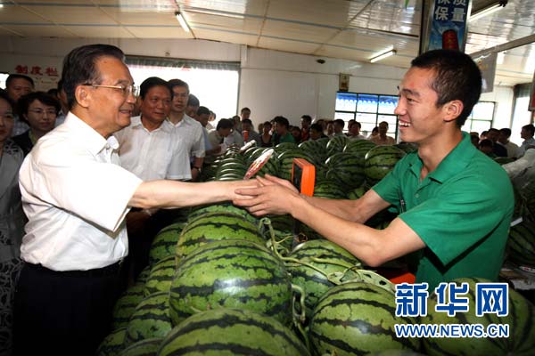 端午节当天，省委书记强调管好家人，家庭建设与社会和谐的重要一环