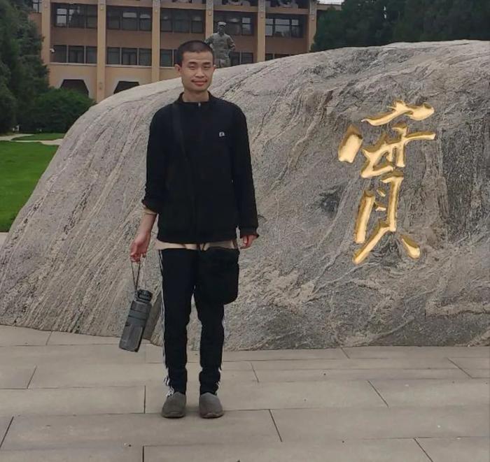 北大韦神头条开号，数学奇才的崛起与影响