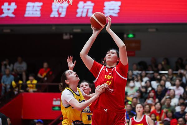 中国女篮对日本女篮热身赛，热血碰撞，期待双赢！