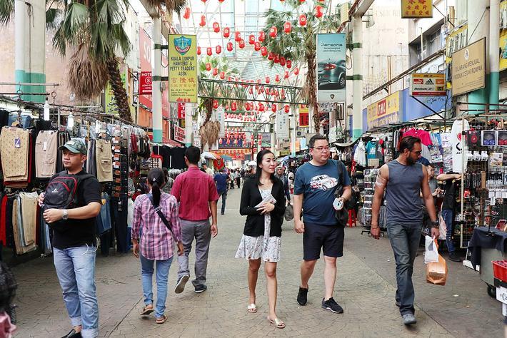 美国的中国企业家，跨越国界的创业之旅